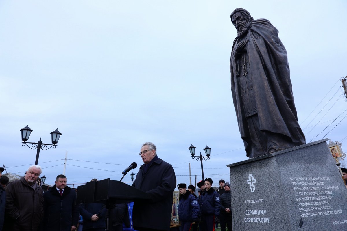 Два памятника подарило РВИО Тамбовской земле