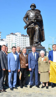 Памятник Советскому Солдату-Победителю в городе Крымск Краснодарского края