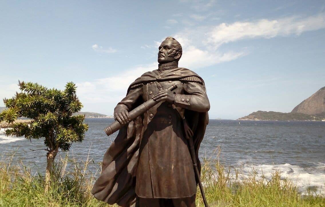 Памятник Фаддею Беллинсгаузену установлен в Рио-де-Жанейро