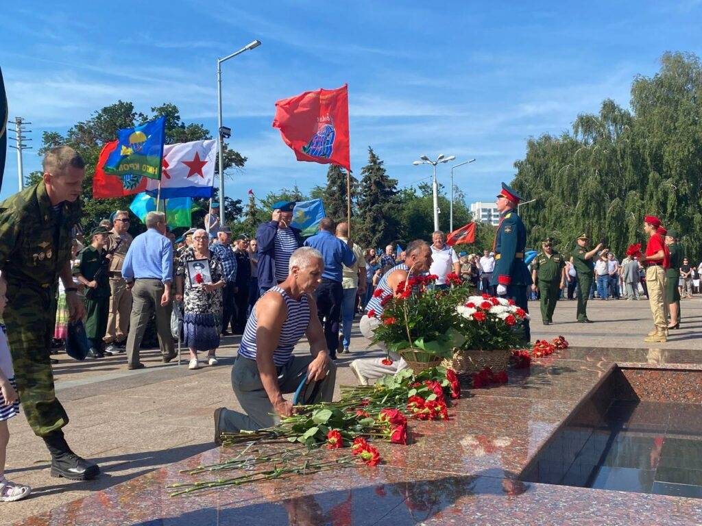 Новость 23 августа. С днем ВДВ Ульяновск. Кладбище в Ульяновске ВДВ. 31 Бригада ВДВ Ульяновск. ВДВ Ульяновск 2022.