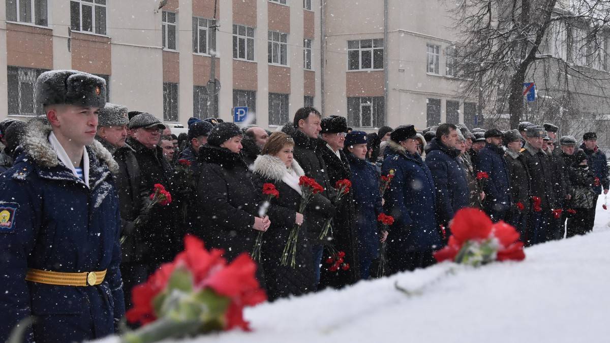 В России отмечают 34-ю годовщину вывода Советских войск из Афганистана