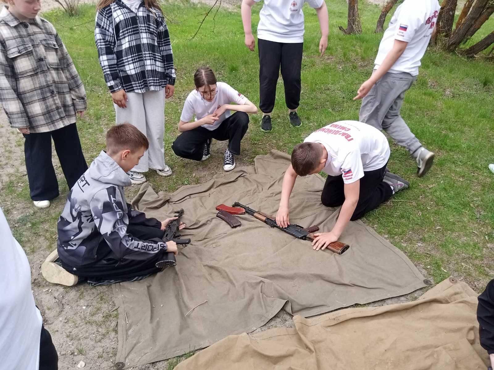 Военно-спортивный праздник для воспитанников детских домов - Новости