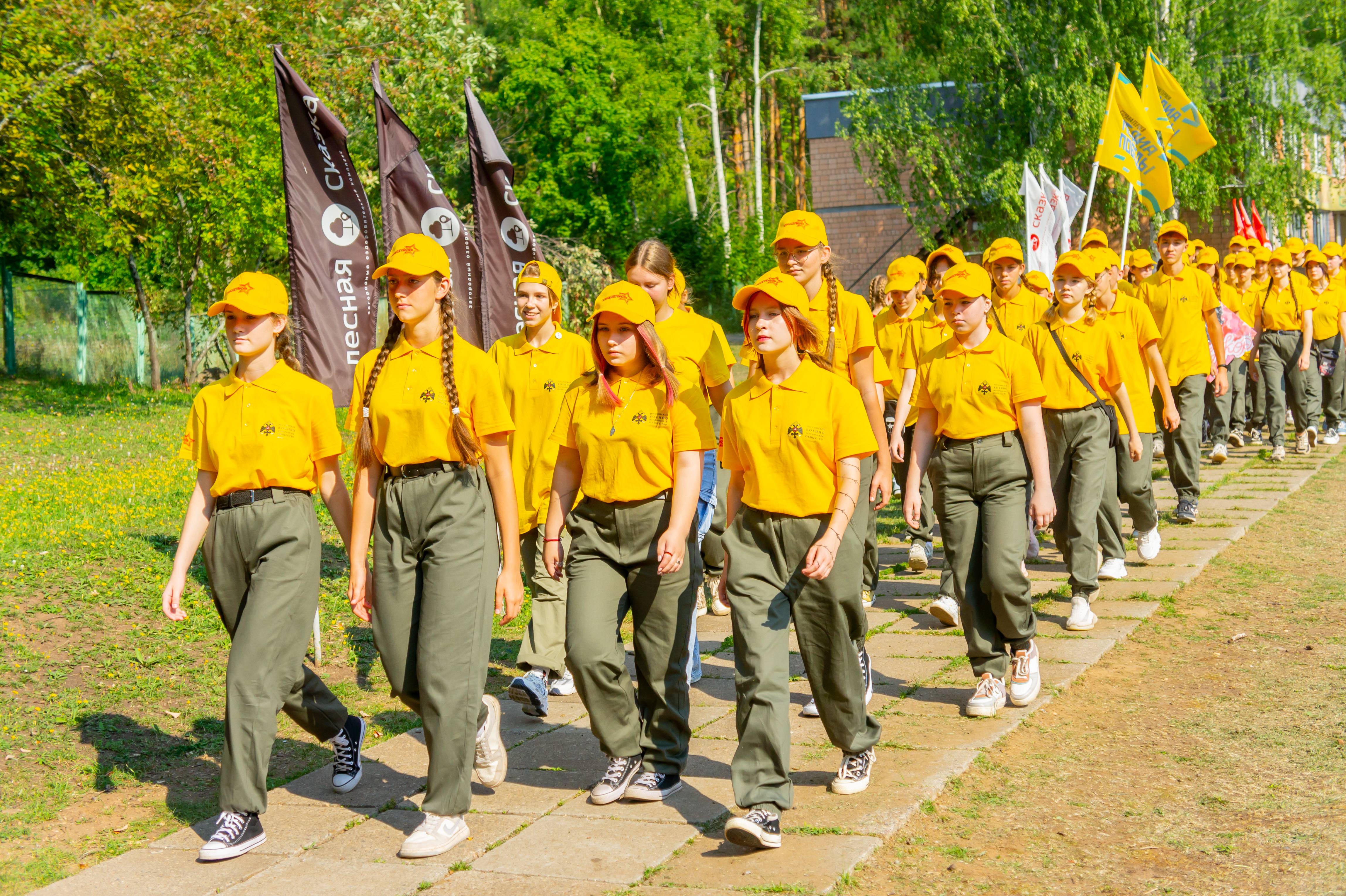 В Удмуртской Республике открыта вторая смена лагеря «Страна Героев»