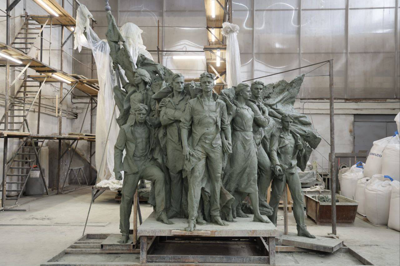 Памятник героям-молодогвардейцам будет открыт в Москве в 2024 году