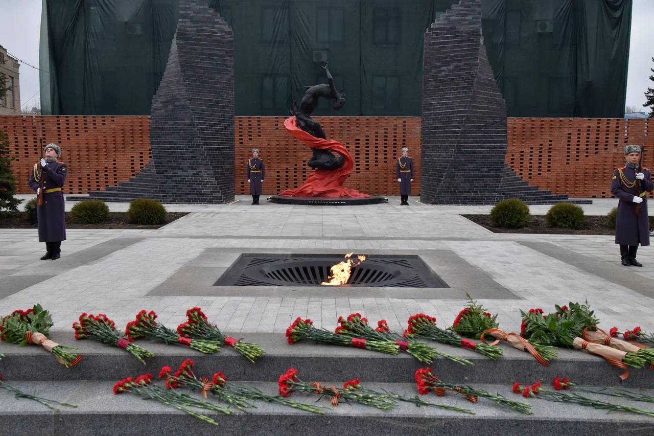 В Донецке после реконструкции открыт мемориальный комплекс «Шурф Шахты 4/4 бис»